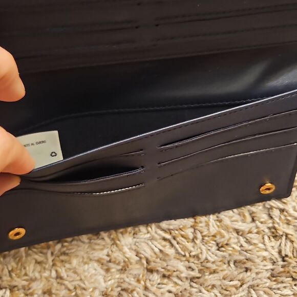 A New Day Green & White Striped Wallet – Card Holder Zip Compartment - Picture 3 of 7